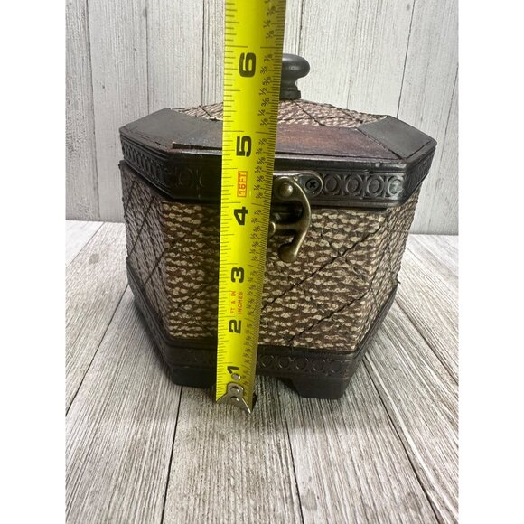 Vintage Wooden Storage Box Jewelry Keepsakes Hexagonal Shape Hinged Lid - Picture 8 of 12